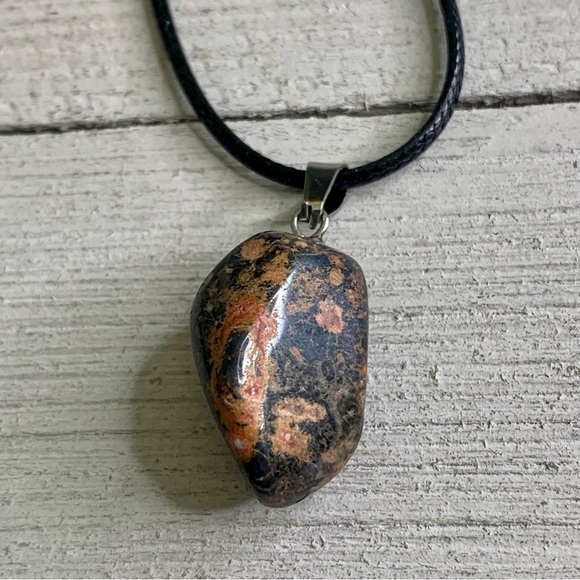 Natural Leopardskin Jasper Tumbled Stone Pendant Necklace Adjustable Cord Chain - Picture 1 of 9